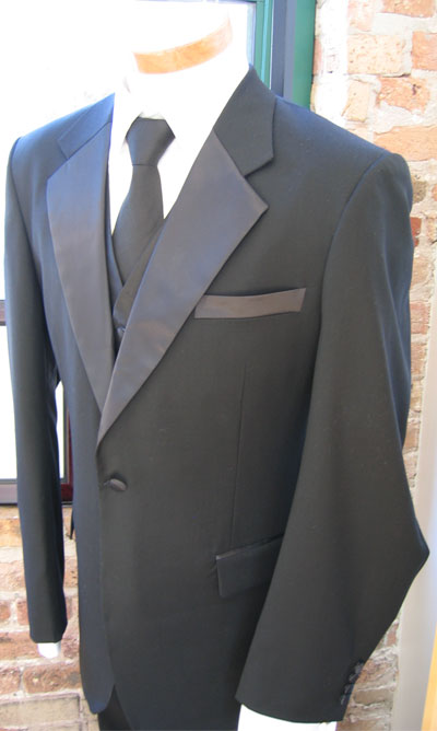 Tuxedo1